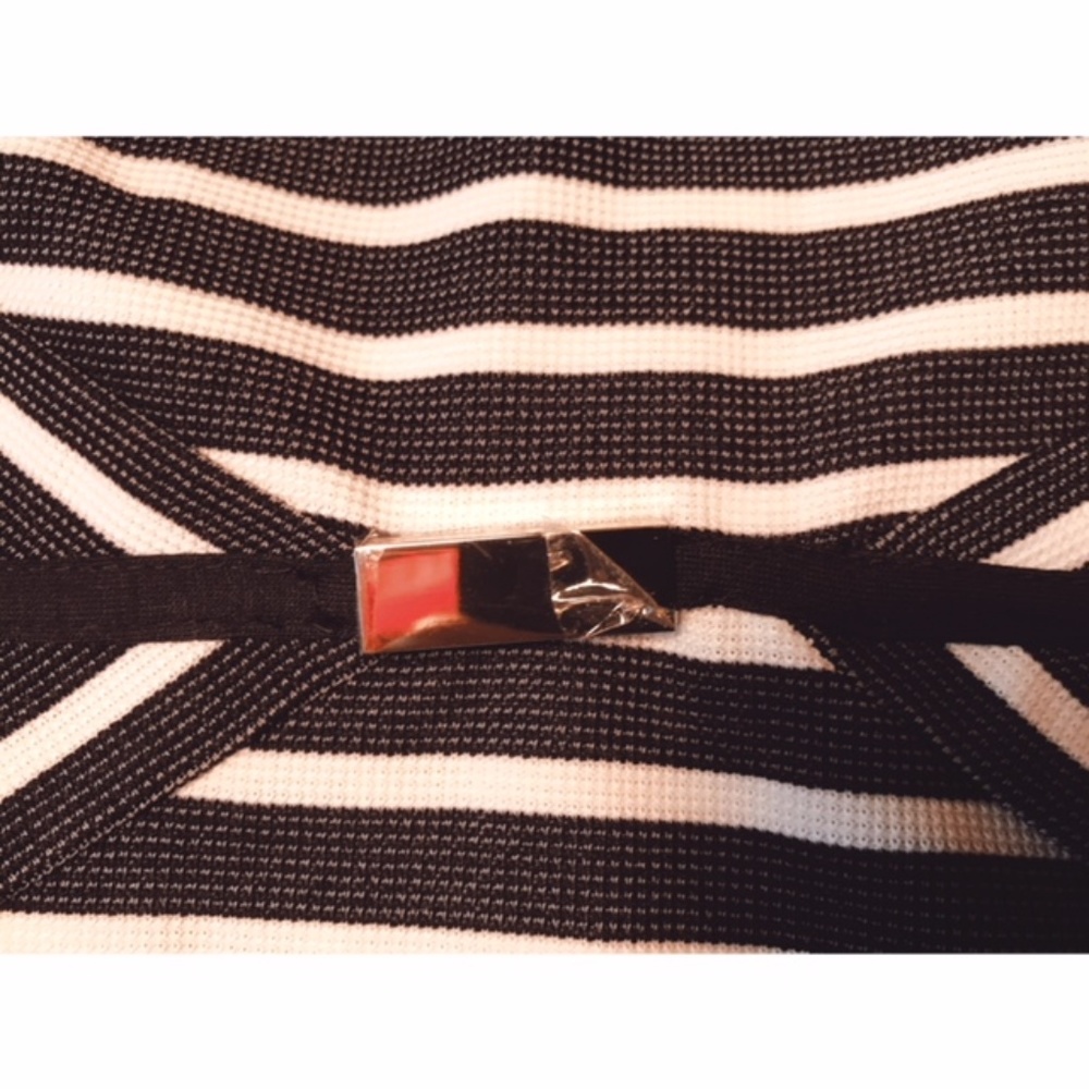 NWOT size 12 navy/white stripe Ann Taylor dress - Picture 7 of 7
